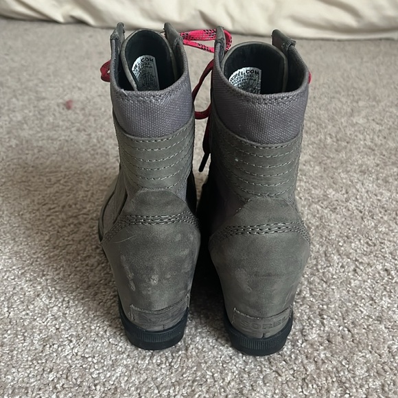 Sorel Joan of Arctic Wedge Boots - Picture 3 of 6